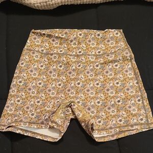 BUFFBUNNY Floral Patterned Women's Shorts